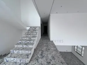 5bdrm House in Kg Franco Properties, East Legon for sale
