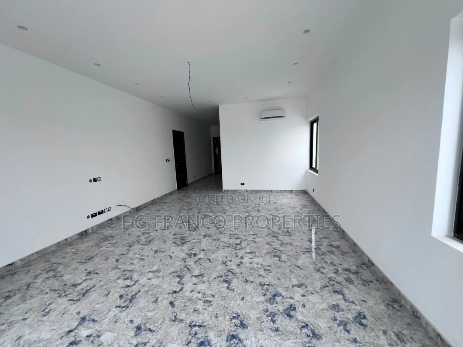 5bdrm House in Kg Franco Properties, East Legon for sale