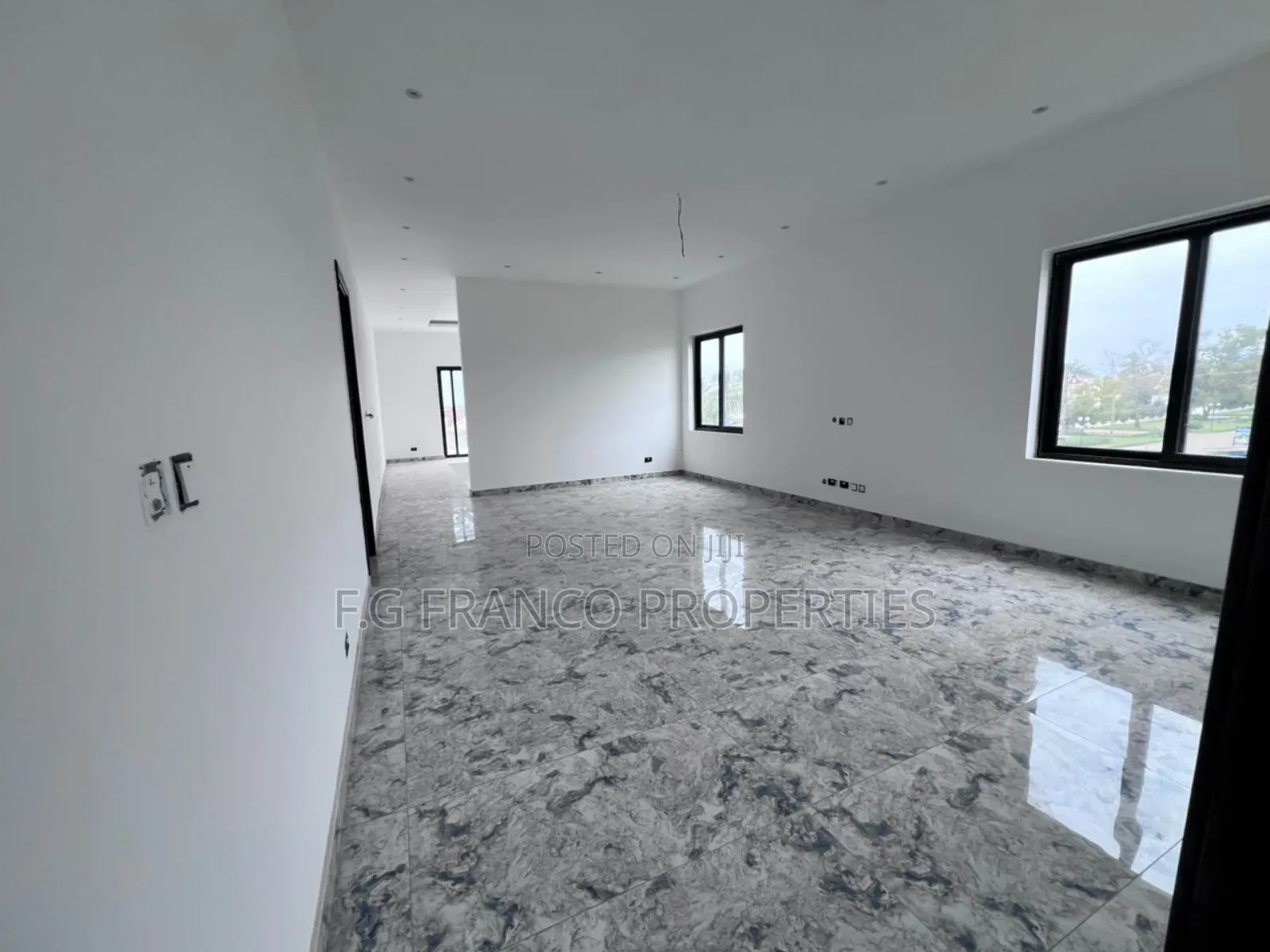 5bdrm House in Kg Franco Properties, East Legon for sale