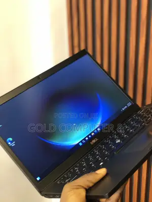 Laptop Dell Latitude 7480 8GB Intel Core i7 SSD 256GB