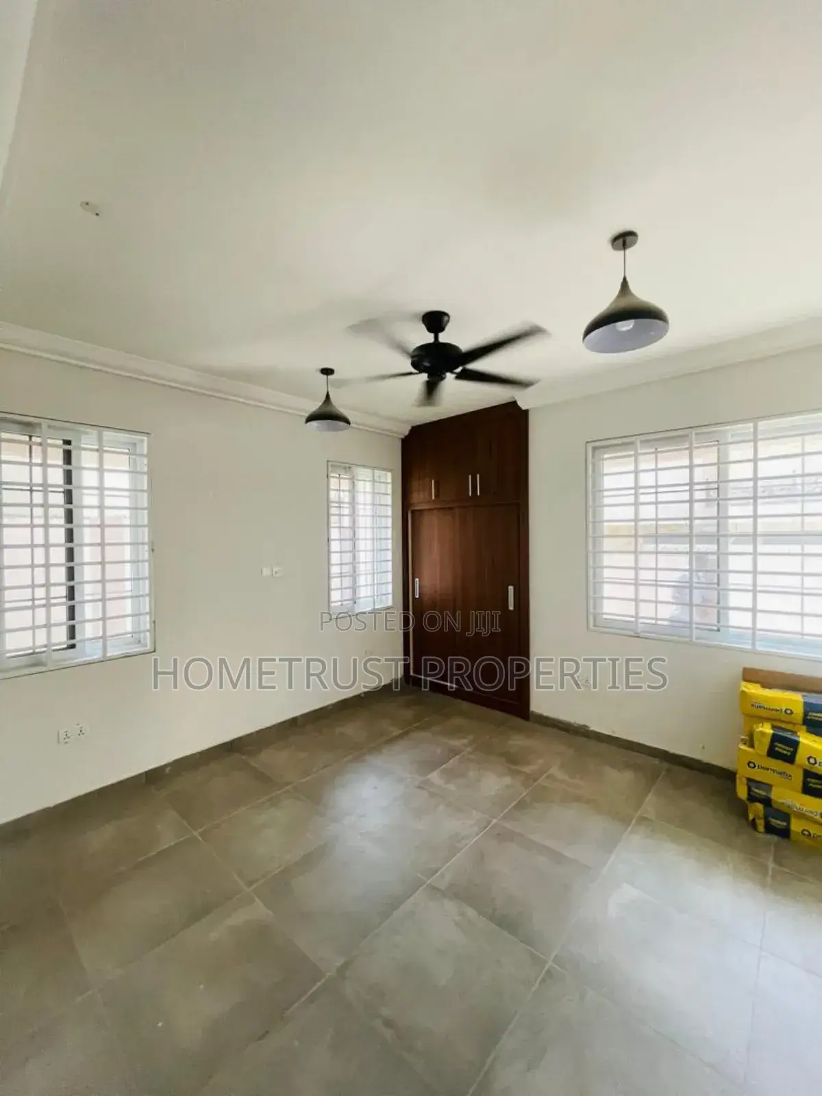 3bdrm Duplex in Hometrust Properties, Ga West Municipal for sale
