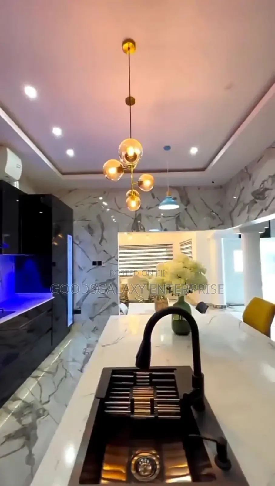 Furnished 10bdrm Mansion in Accra Metropolitan for sale