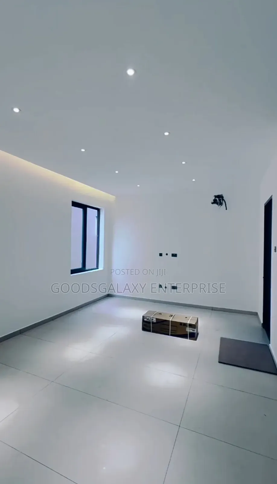 5bdrm Mansion in Accra Metropolitan for sale