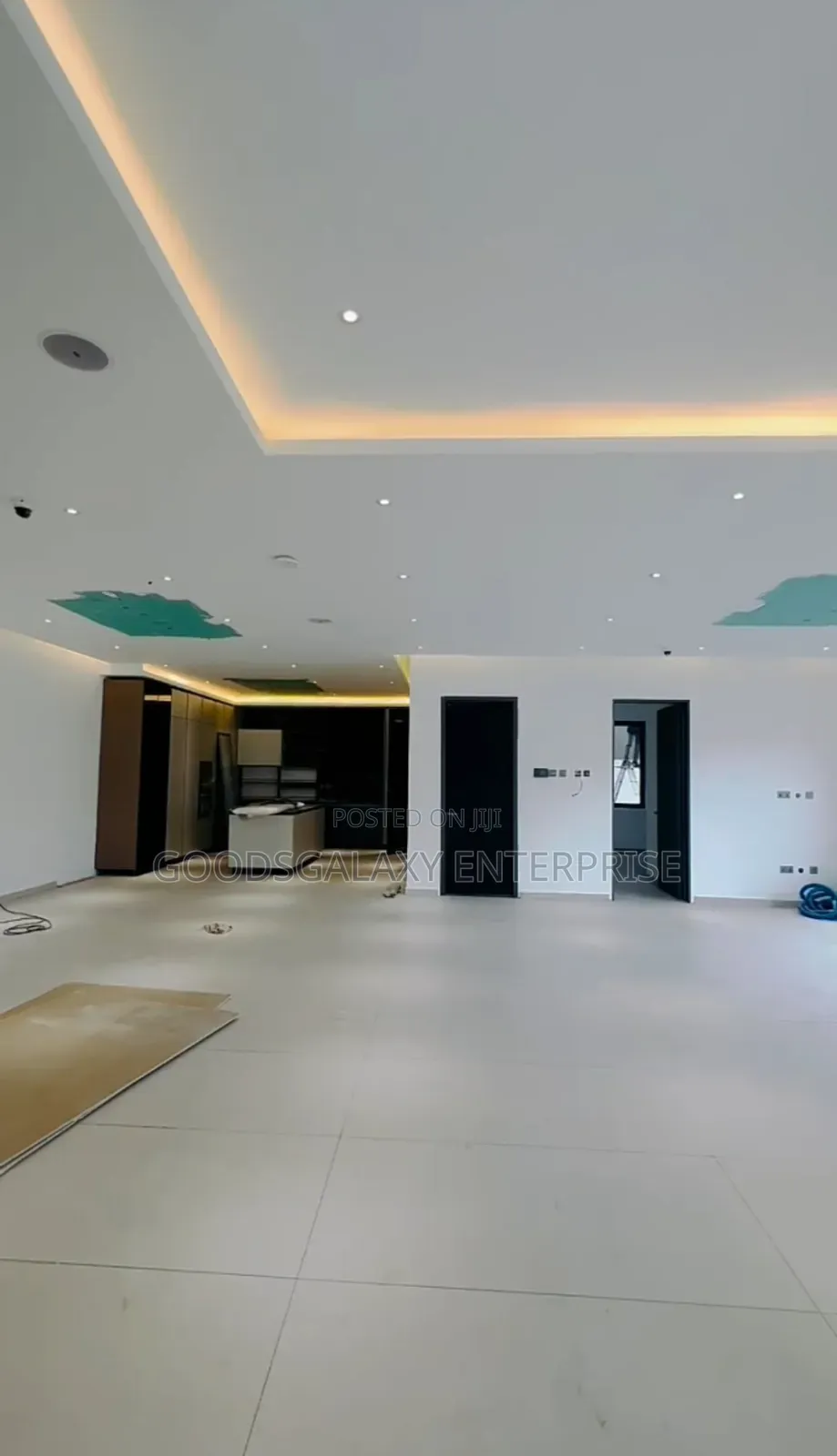 5bdrm Mansion in Accra Metropolitan for sale