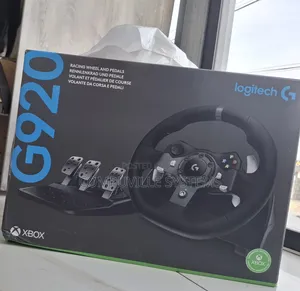 Logitech G920 Racing Wheel and Pedal