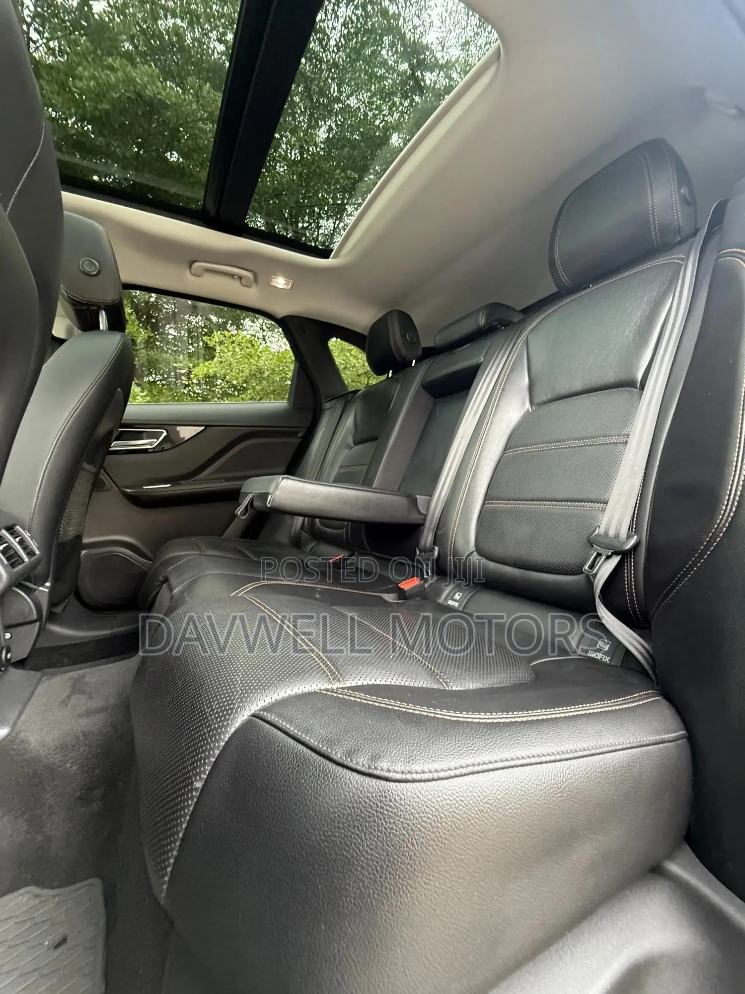 Jaguar F-Pace 20d Premium AWD 2019 Gray
