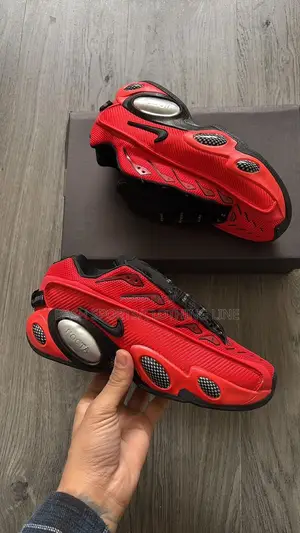 Nike Nocta