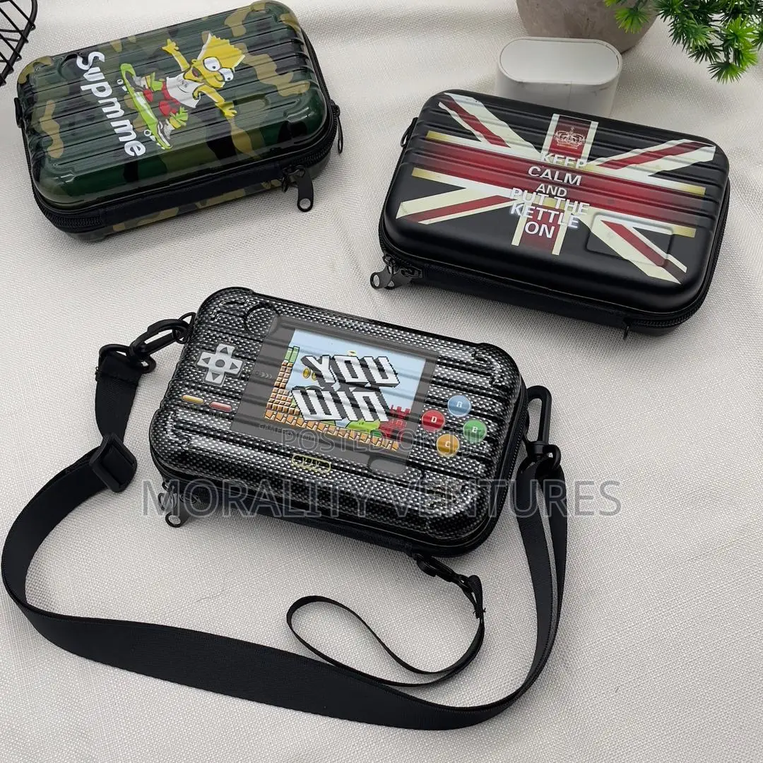 Supreme Off White Shoulder Bags
