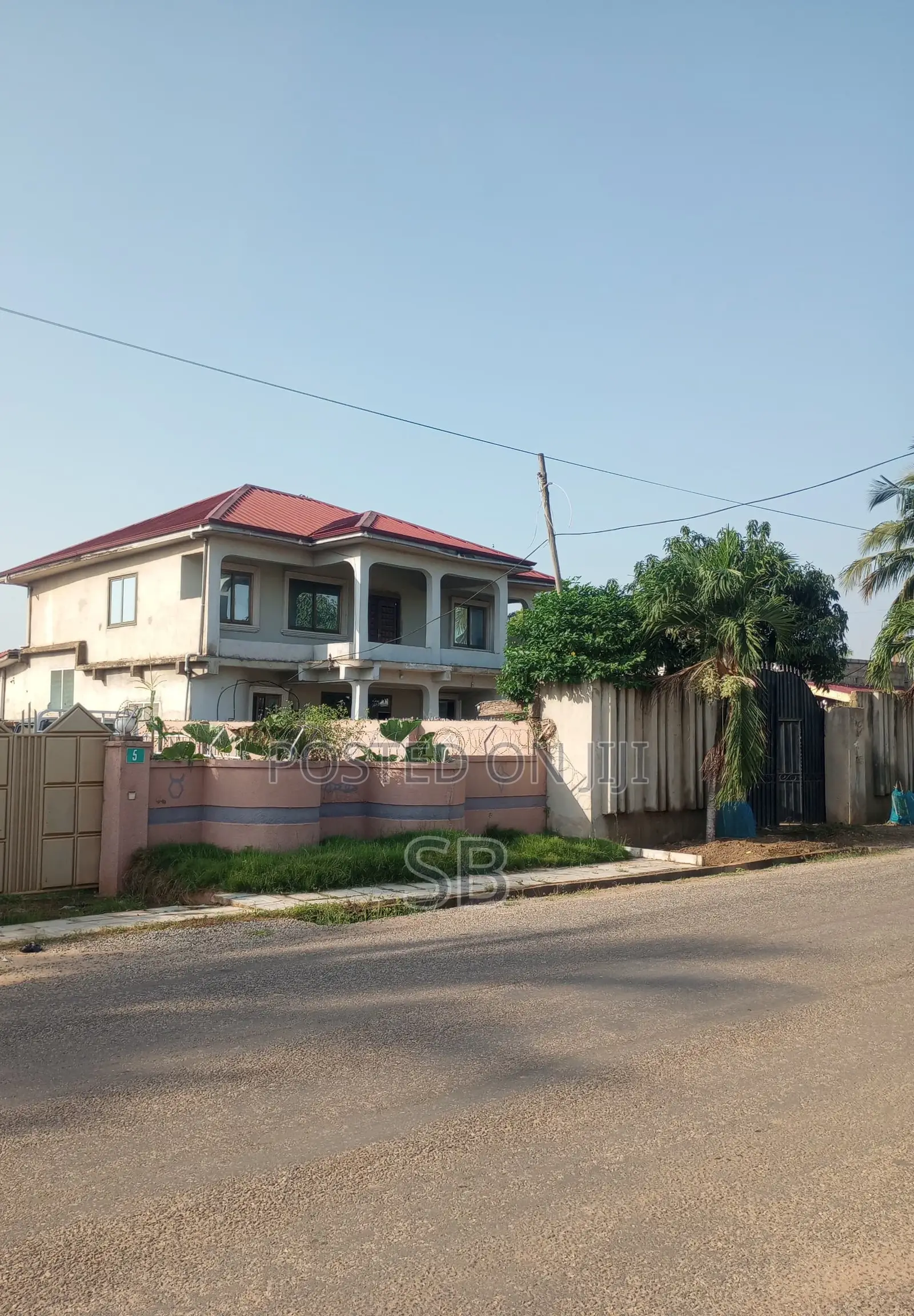 7bdrm House in Pentecost University for sale