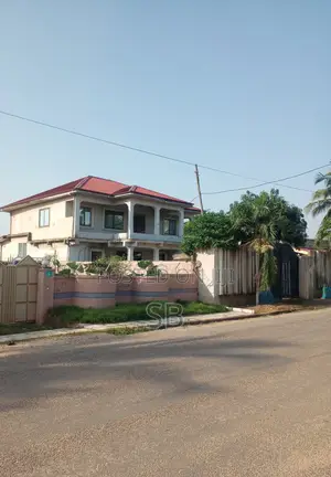 7bdrm House in Pentecost University for sale