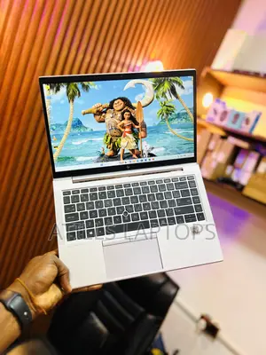 Laptop HP EliteBook 840 G7 8GB Intel Core I5 SSD 256GB
