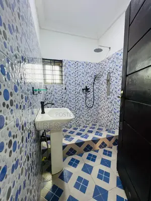 2bdrm Apartment in Ayi Mensah, Danfa for rent