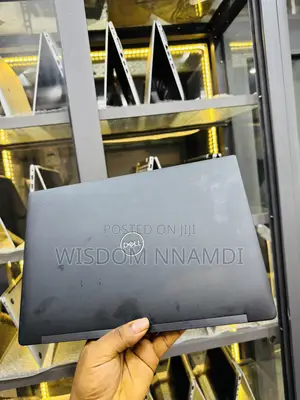 Laptop Dell Latitude 7390 8GB Intel Core i7 SSD 256GB
