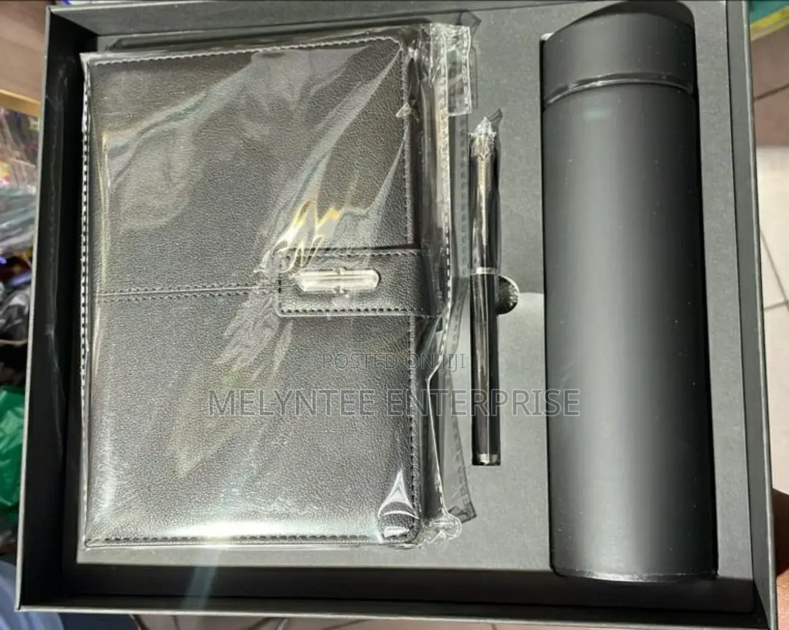 Corporate Gift Set 3in1for Souvenirs Diary,Flask and Pen