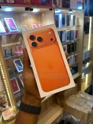 New Apple iPhone 17 Pro Max 256 GB Orange