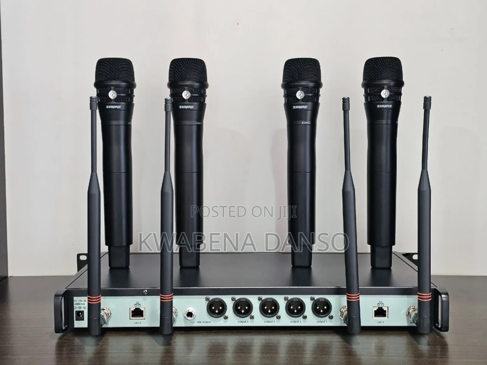Shure Ad4q Axient Digital 4 Channel Wireless Microphone