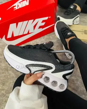 Nike Airmax Dn Black and White