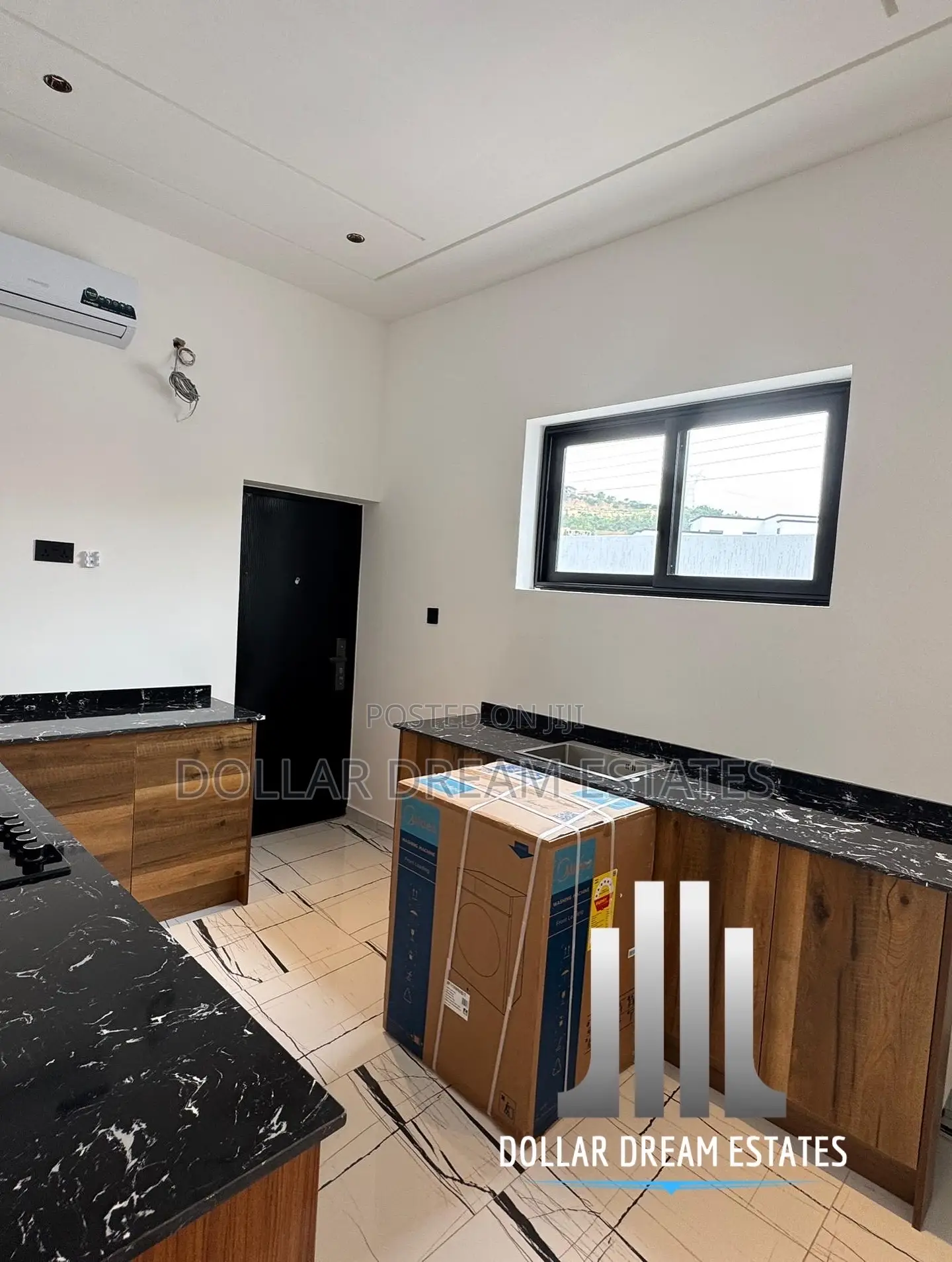4bdrm House in Kwabenya for sale