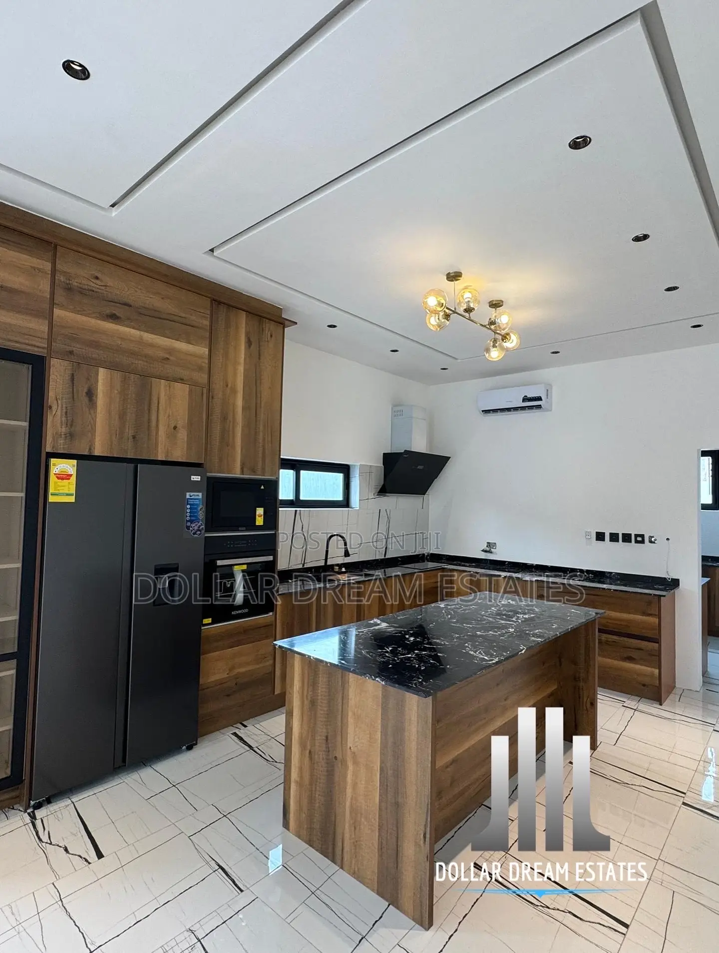 4bdrm House in Kwabenya for sale