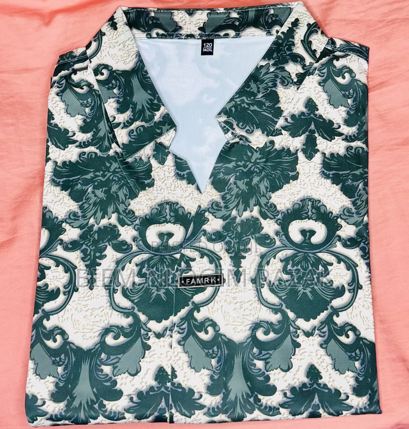 High Quality Mean New Style Vintage Executive Tops Available