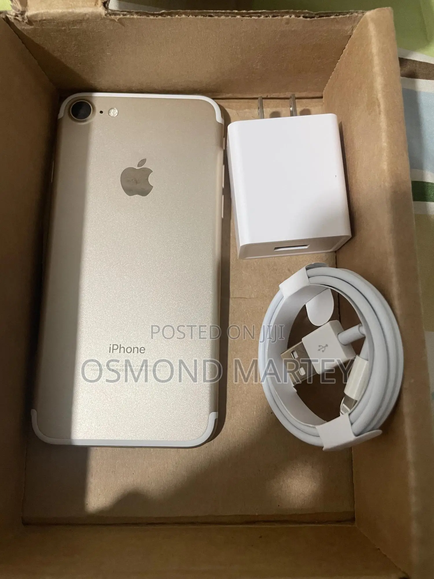 Apple iPhone 7 32 GB Gray