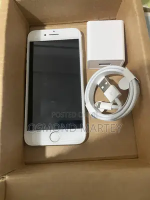 Apple iPhone 7 32 GB Gray