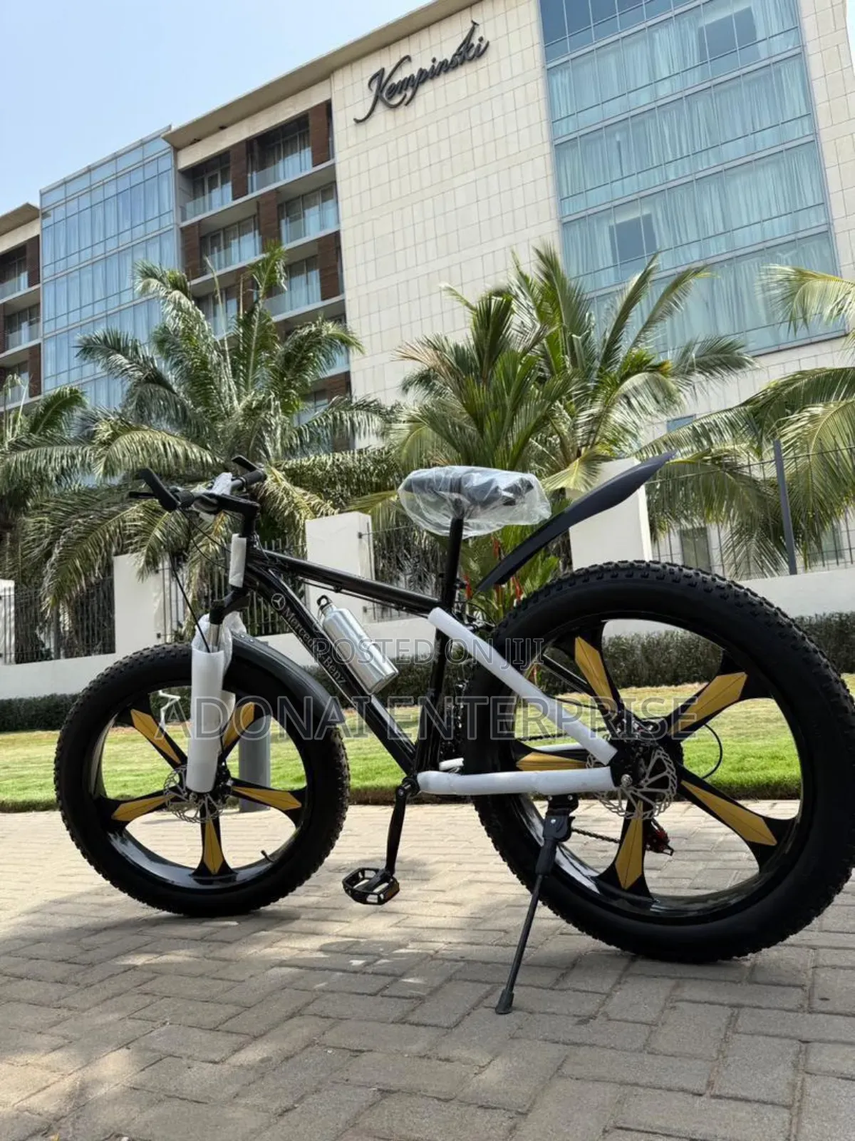 Fat Tyre Bicycle Snook