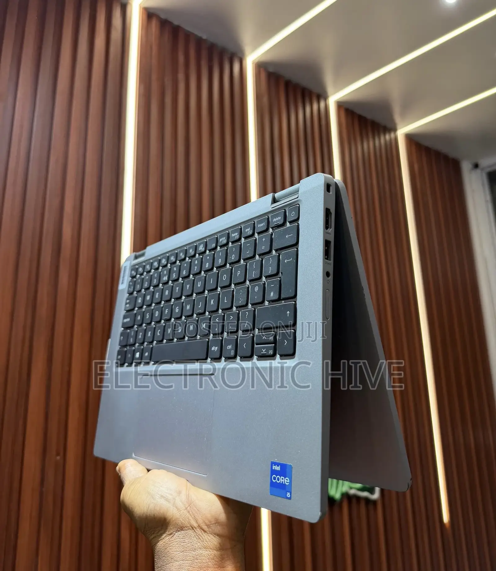 Laptop Dell Latitude 5320 8GB Intel Core I5 SSD 256GB