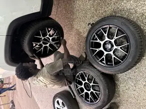 Jeep Rim Set Available