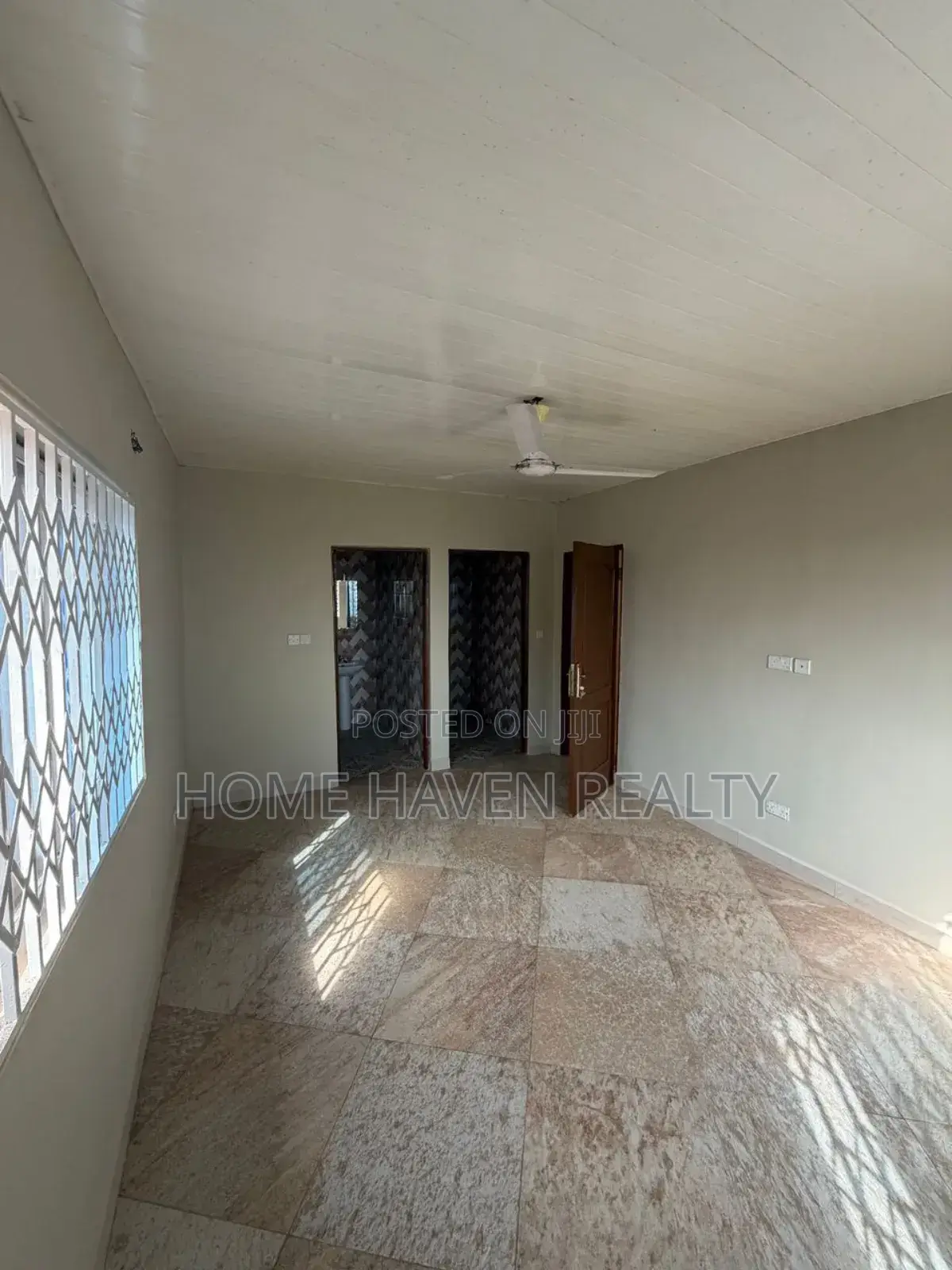 5bdrm House in Weija Hills for sale
