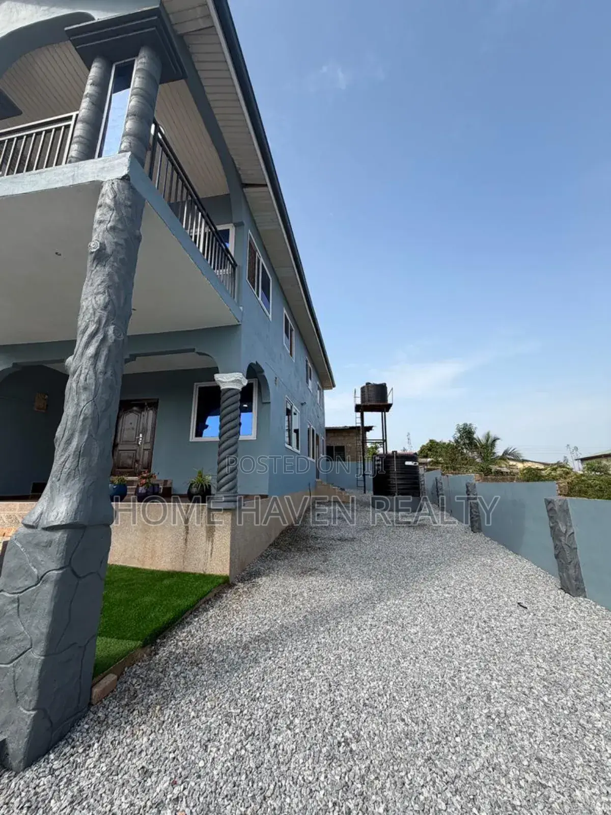 5bdrm House in Weija Hills for sale