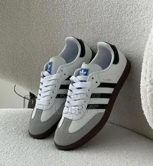 Sneakers Hub