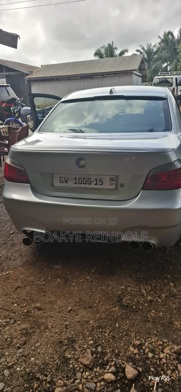 BMW 525i 2005 Silver