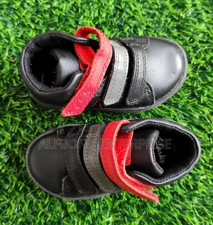 Clarks Glomove