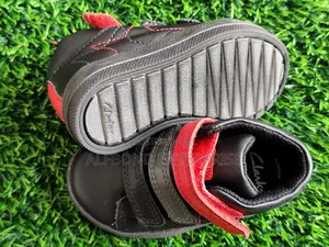 Clarks Glomove