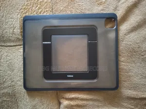 Apple iPad Pro M2 12.9"-13inches