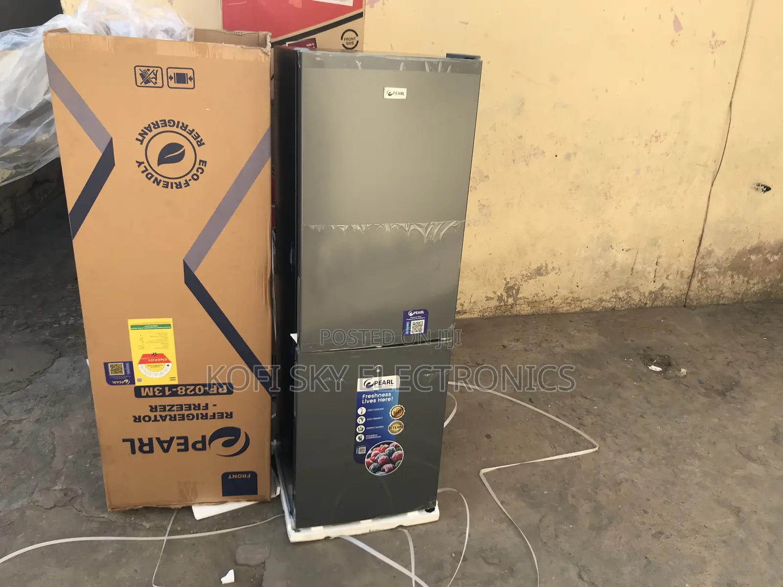 Well Made Pearl 157litres Double Door Fridge