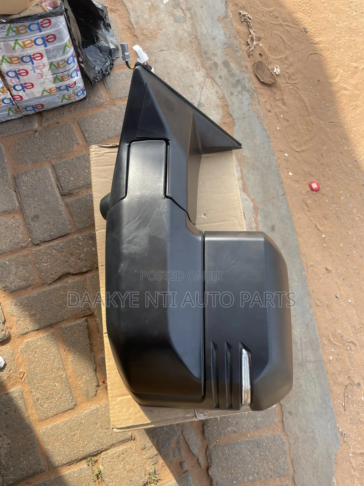 Toyota Tundra 2022-2023-2024-2025 Side Mirror Towing ( Bar Type )
