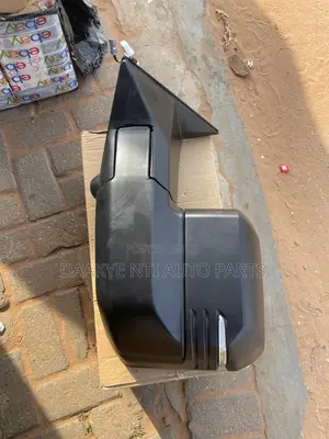 Toyota Tundra 2022-2023-2024-2025 Side Mirror Towing ( Bar Type )