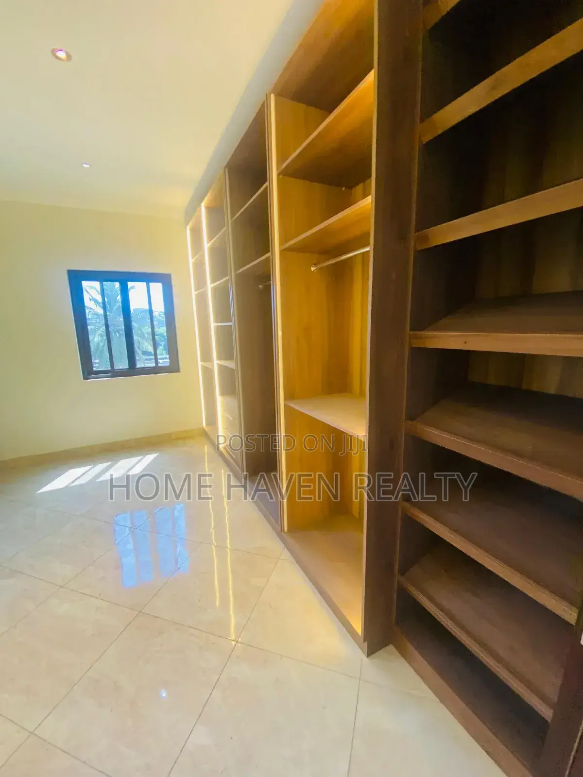 3bdrm House in Dzorwulu for rent