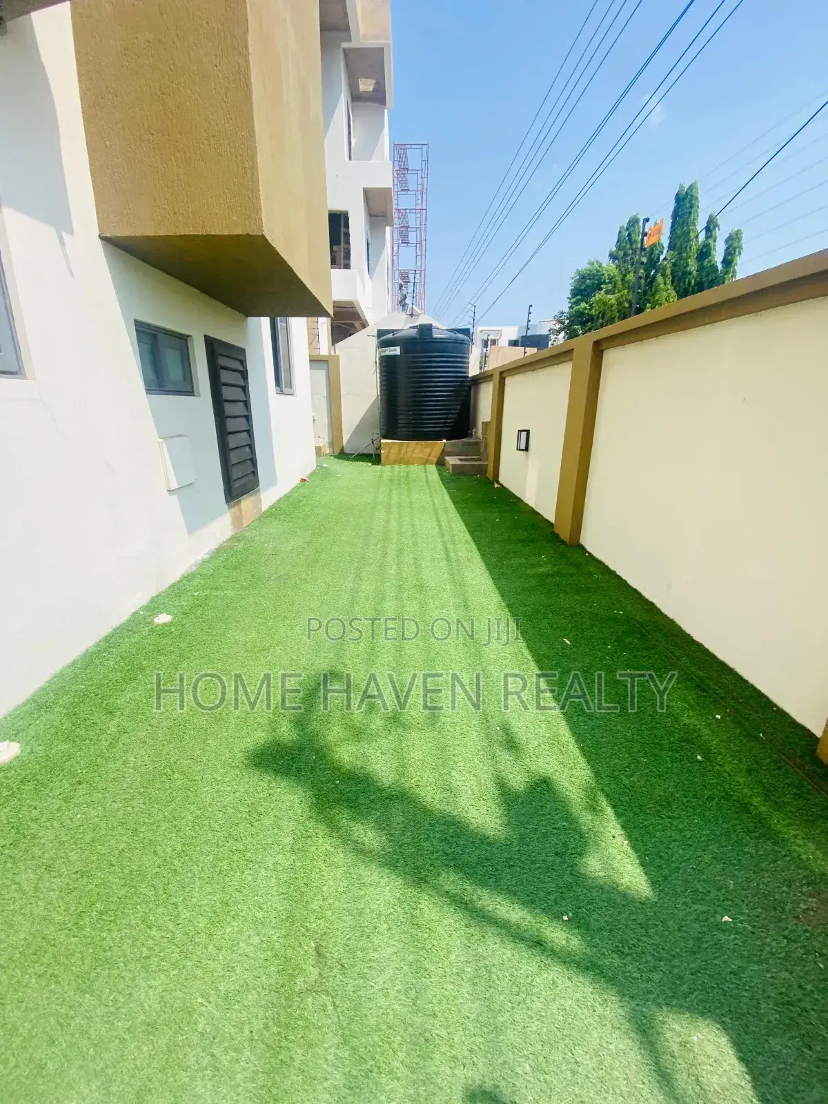 3bdrm House in Dzorwulu for rent