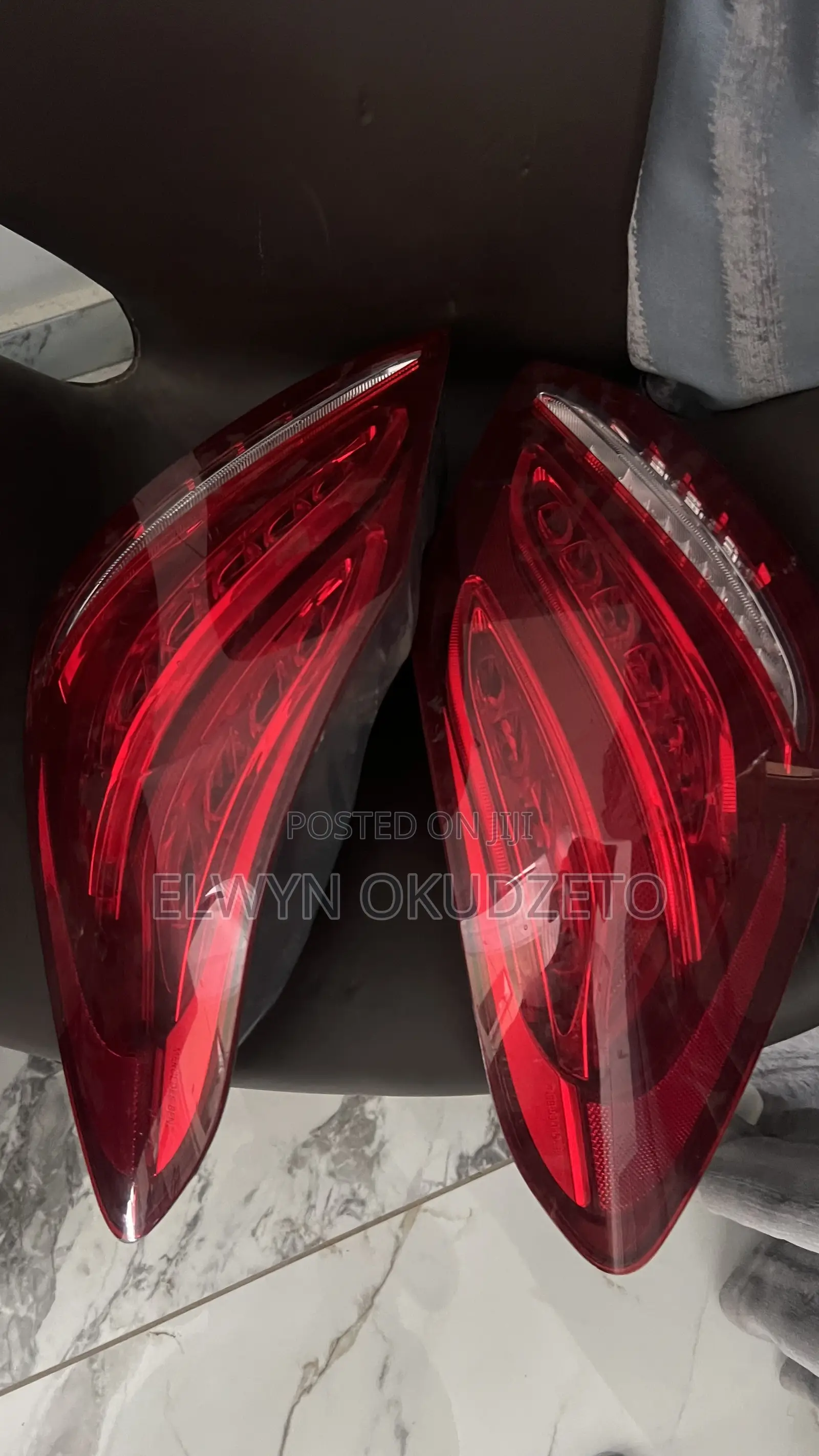 2015-2018 Mercedes C300 Tail Light