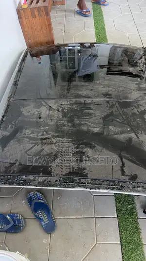 2015-2020 Mercedes C300 Sunroof Cut