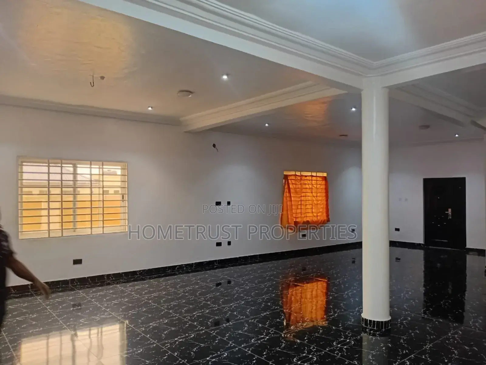 4bdrm Duplex in Hometrust Properties, Amasaman for sale