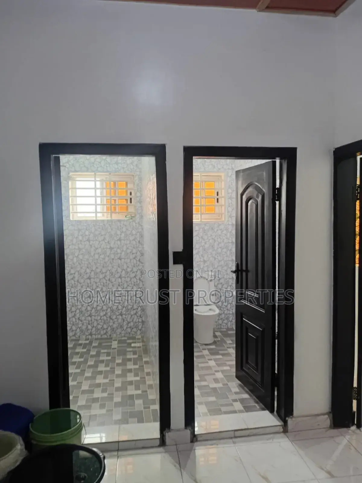 4bdrm Duplex in Hometrust Properties, Amasaman for sale