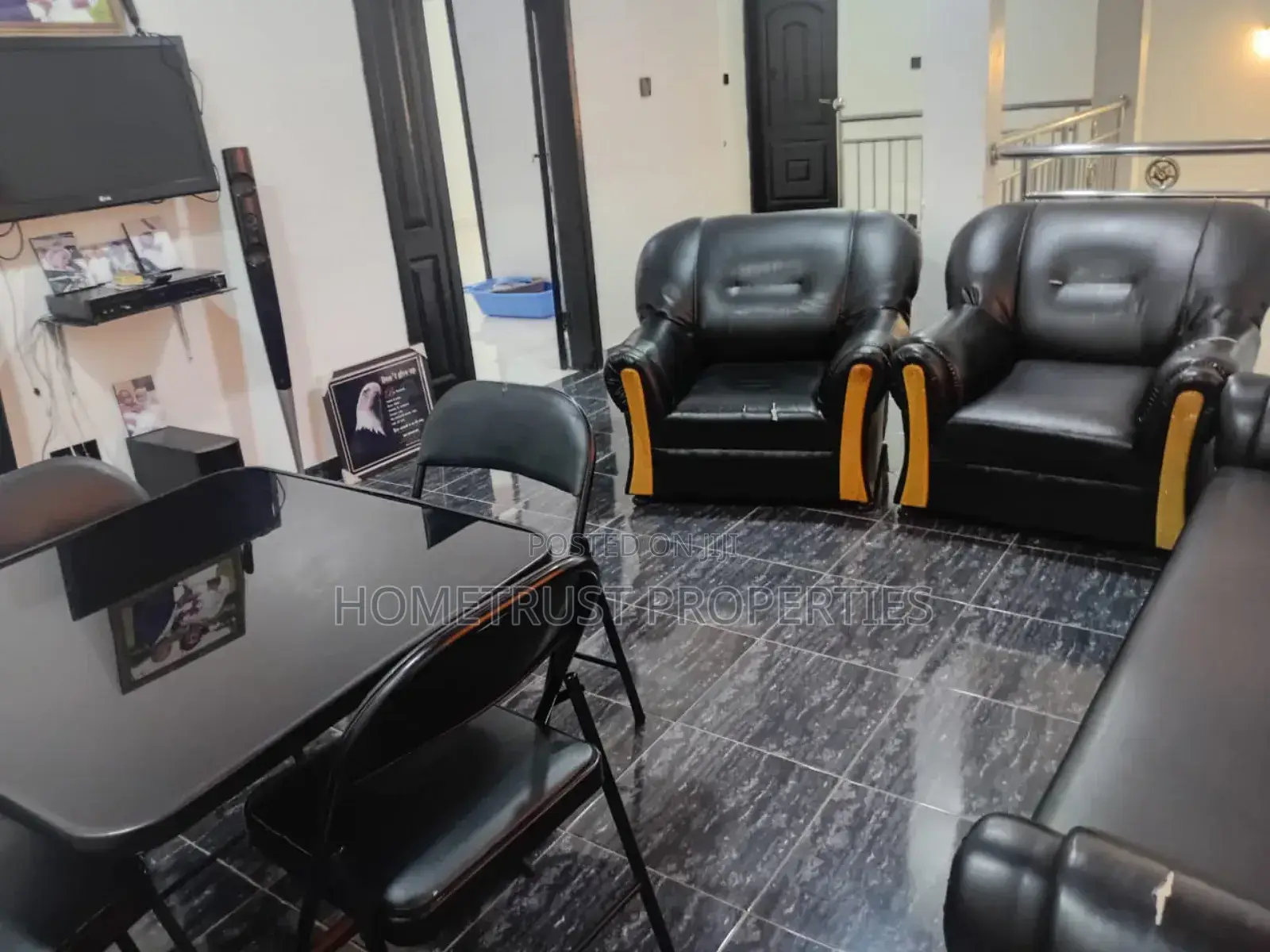 4bdrm Duplex in Hometrust Properties, Amasaman for sale