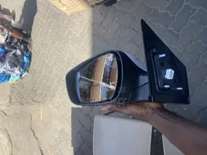 Hyundai Elantra 2012 Mirror