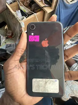 Apple iPhone XR 64 GB Black