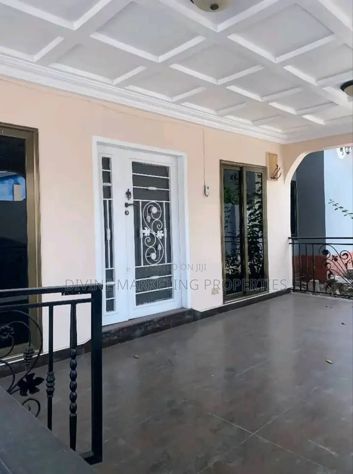 4bdrm House in Dansoman for sale