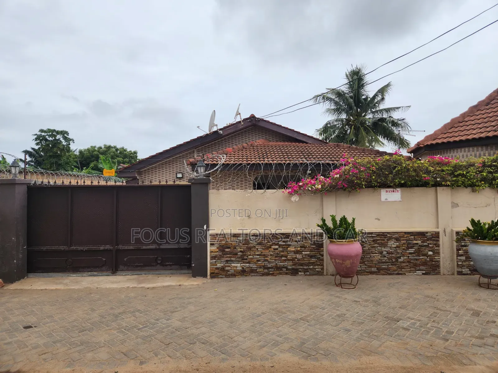 Furnished 4bdrm House in Spintex for rent
